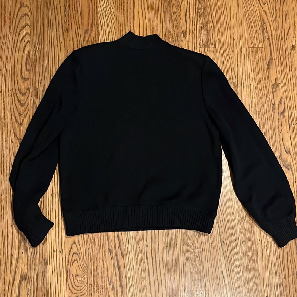 St.John Sweater - Picture 6 of 8